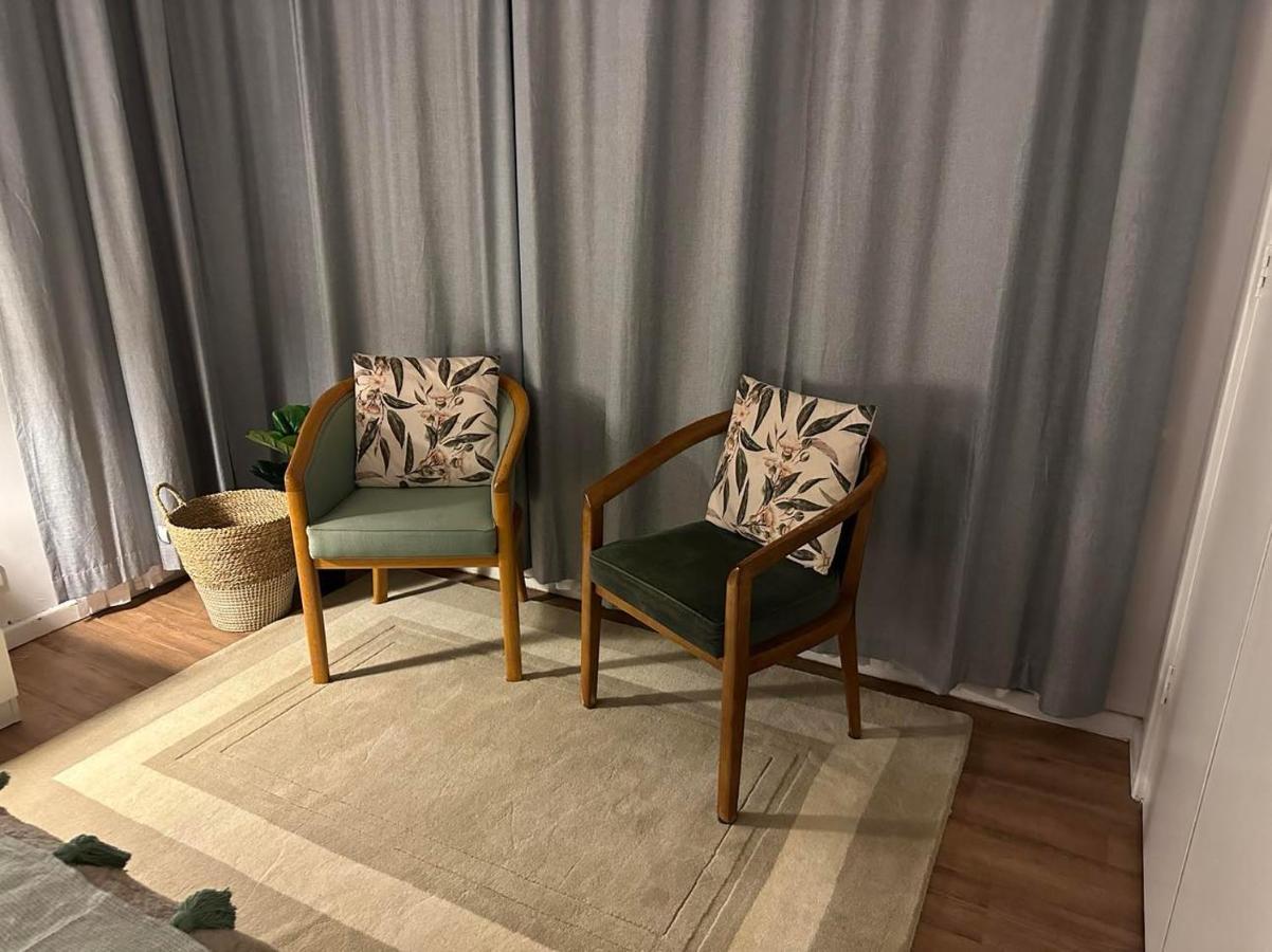 Cozy Inn Пърт Екстериор снимка